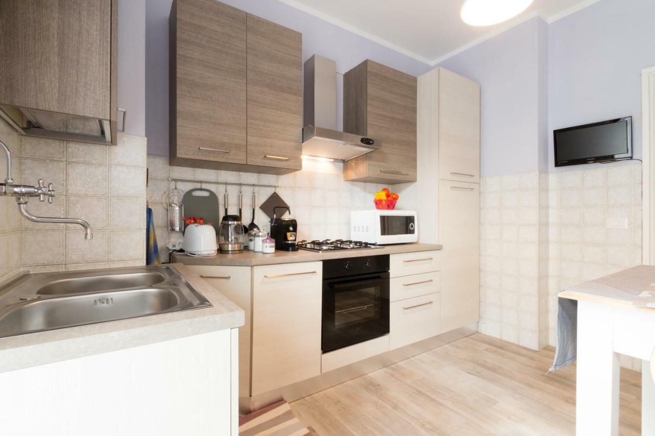 Ferienwohnung Bilocale Centro Biella Exterior foto